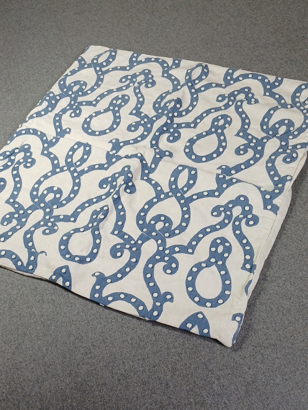 Pottery Barn cotton + linen Blue & White Loop Pattern pillow cover